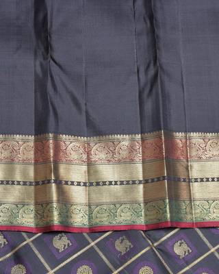 Black kanjivaram pure zari silk saree 4