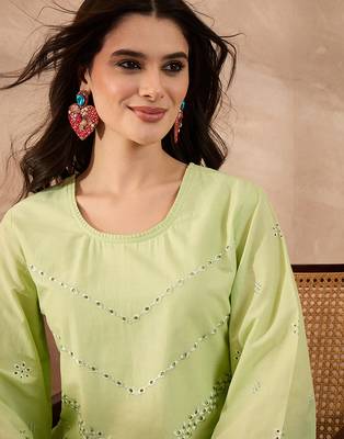 Women green pure cotton embroidered scalloped coord sets 2