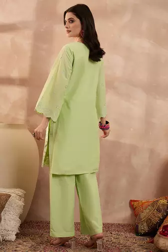 Women green pure cotton embroidered scalloped coord sets