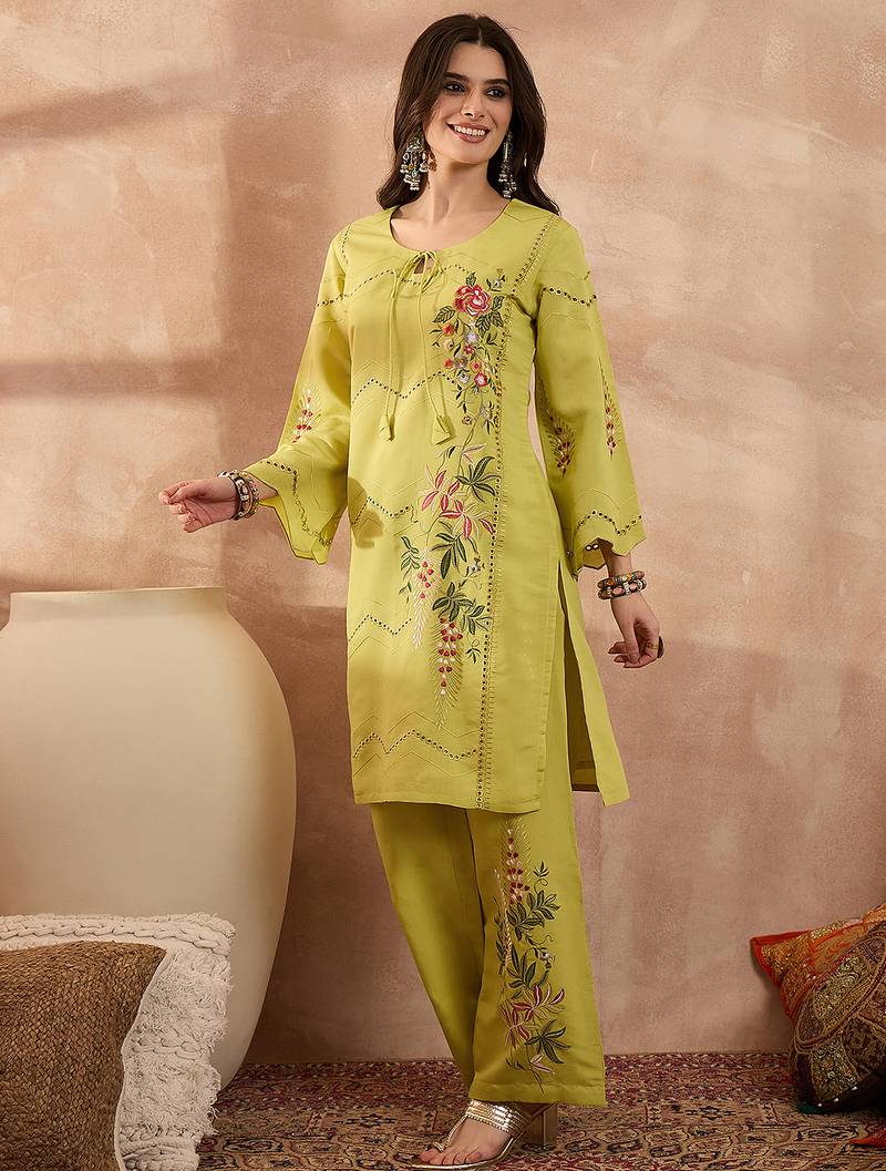Women green silk blend embroidered straight coord sets