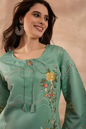 Women blue silk blend embroidered straight coord sets