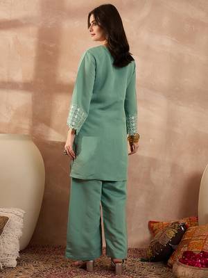 Women blue silk blend embroidered scalloped coord sets 4