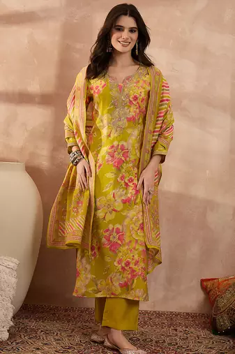Women yellow polyester floral printed straight kurta trousers with dupatta
