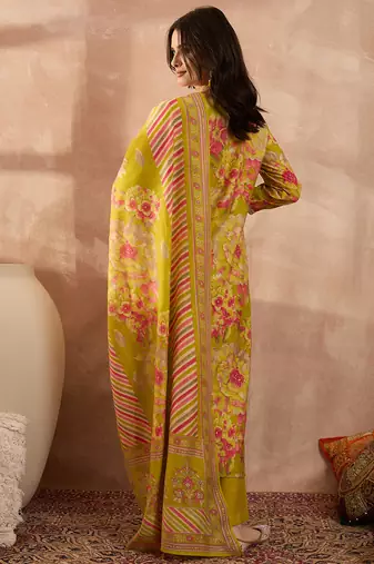 Women yellow polyester floral printed straight kurta trousers with dupatta