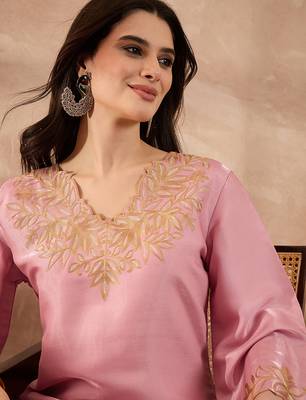 Women pink silk blend embroidered scalloped coord sets 2