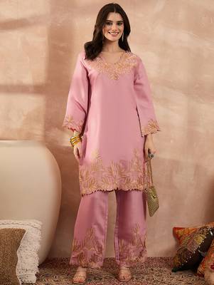 Women pink silk blend embroidered scalloped coord sets 1