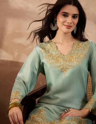 Women blue silk blend embroidered scalloped coord sets 2