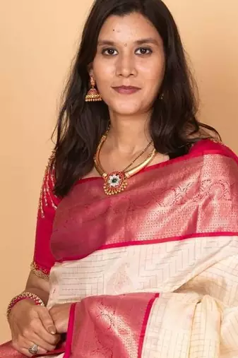 Egg shall white and pink checked pure kanchi silk saree