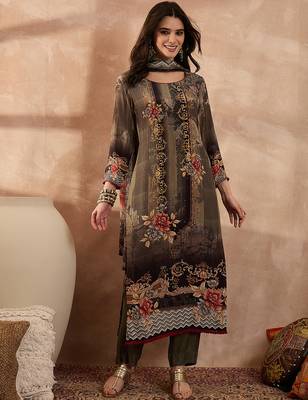 Women off white pure silk solid printed straight kurta trousers with dupatta 1
