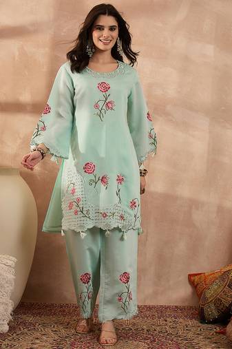 Women blue silk blend embroidered scalloped coord sets