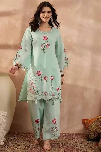 Women blue silk blend embroidered scalloped coord sets