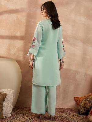 Women blue silk blend embroidered scalloped coord sets 4