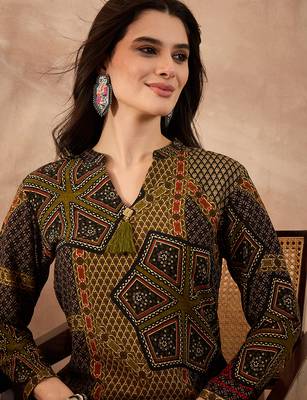 Women green viscose rayon printed straight coord sets 2