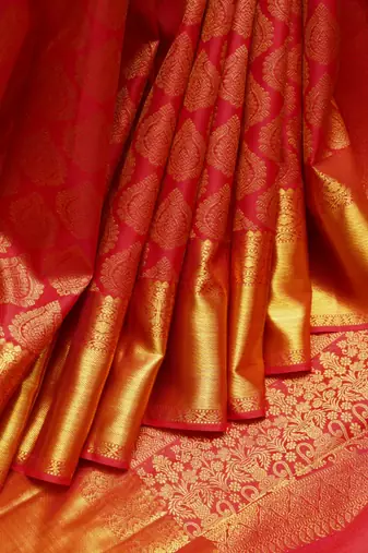 Red colour silk saree