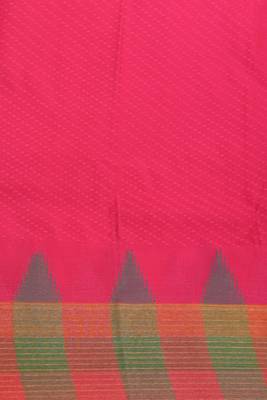 Black and rani pink temple border semi silk saree 3