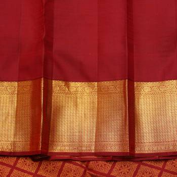 Red brocade kanjivaram silk saree 4