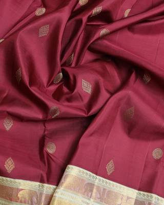 Maroon and cream pure zari silk saree 3
