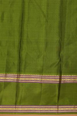 Grape purple and forest green retta patta border pure kanchi silk saree 4