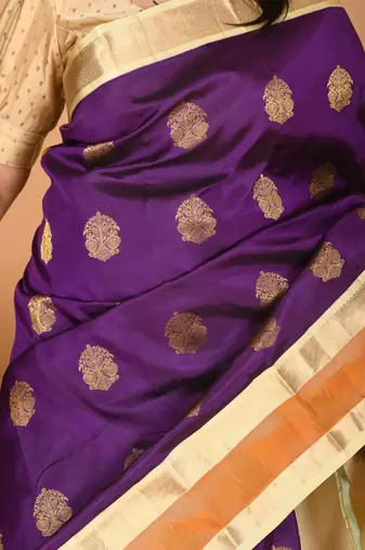Ultra violet and pastel cream yellow retta patta temple border kanchi silk saree with blouse