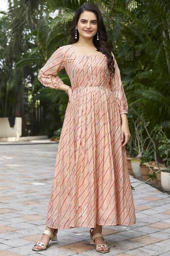 Women peach printed flared anarkali dress