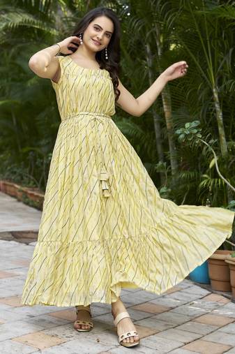 Women yellow printed sleeveless flared maxi dress