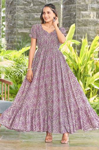 Women mauve floral printed flared maxi dress