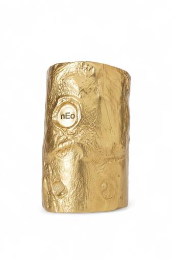 Auric crater handcuff