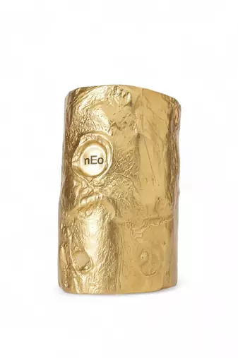 Auric crater handcuff