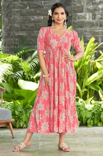 Women pink all-over floral print rayon fit & flare maxi dress