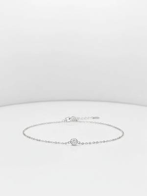 Radiant solitaire bracelet 1