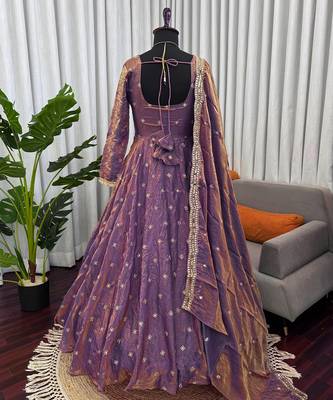 Dual-tone purple metallic silk blend anarkali set 3