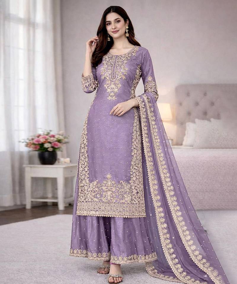 Lavender zari-embellished organza set