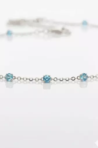 Aqua orbit necklace