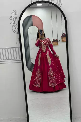 PINK  VICHITRA SILK PARTY WEAR EMBROIDERY CROP TOP  WITH BLOUSE LEHENGA CHOLI