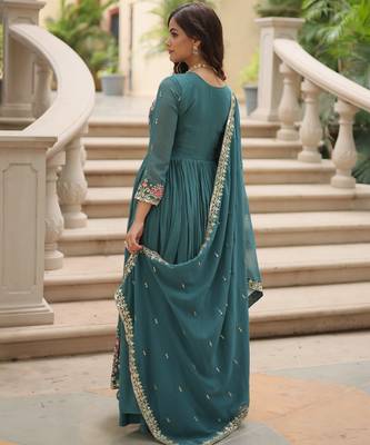 rama faux georgette kurta set with embroidered detail 4