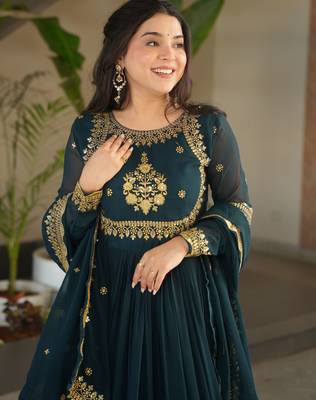 morpich faux georgette kurta set with zari sequin work 3