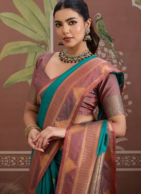 Peacock green tussar silk handloom weaving temple border saree 4