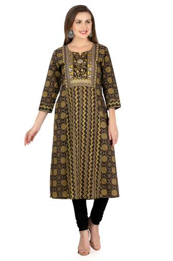  black cotton three quarter sleeves long kurta