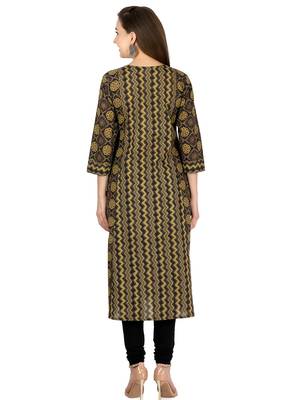  black cotton three quarter sleeves long kurta 2