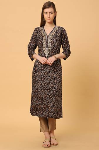  black viscose three quarter sleeves long kurta