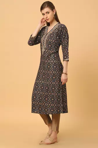  black viscose three quarter sleeves long kurta