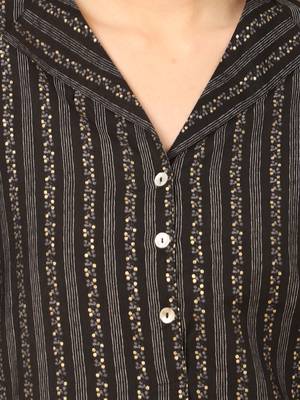  black viscose three quarter sleeves short kurti 5
