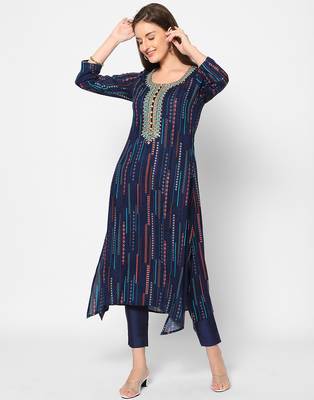  blue viscose three quarter sleeves long kurta 1