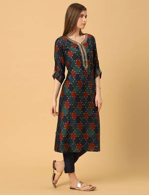  blue viscose three quarter sleeves long kurta 3