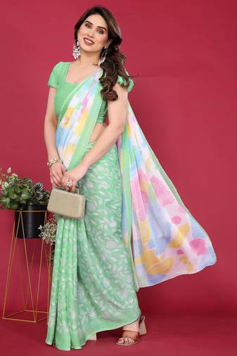 Mannequin store printed saree