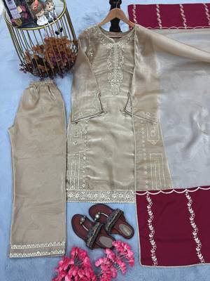 Gold tissue silk kurta set with maroon dupatta 5