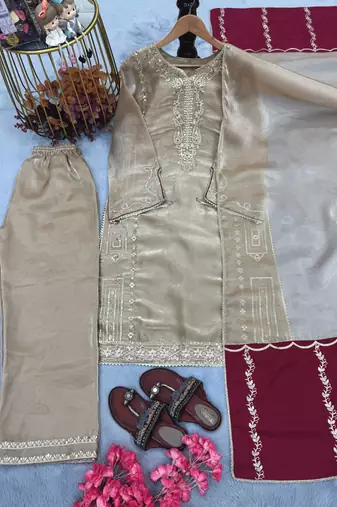 Gold tissue silk kurta set with maroon dupatta