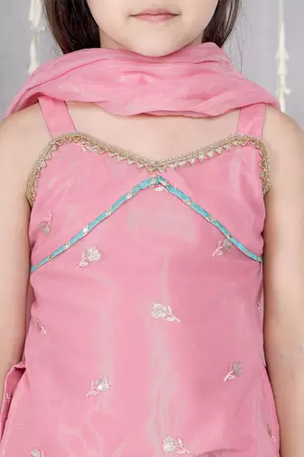 Pink embroidered twill net lehenga choli set for girls