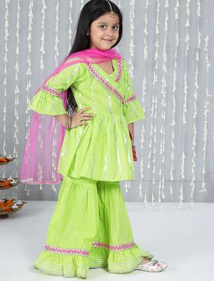Green woven lurex cotton  kurti and sharara with dupatta set for girls 3