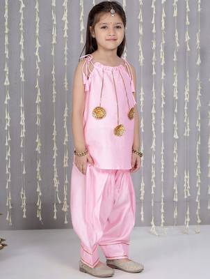Pink gotta flower patch silk blend kurti with salwar set for girls 3